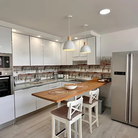 アパート El Mar House & Private Heated Pool アデヘ