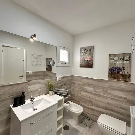 アパート El Mar House & Private Heated Pool *