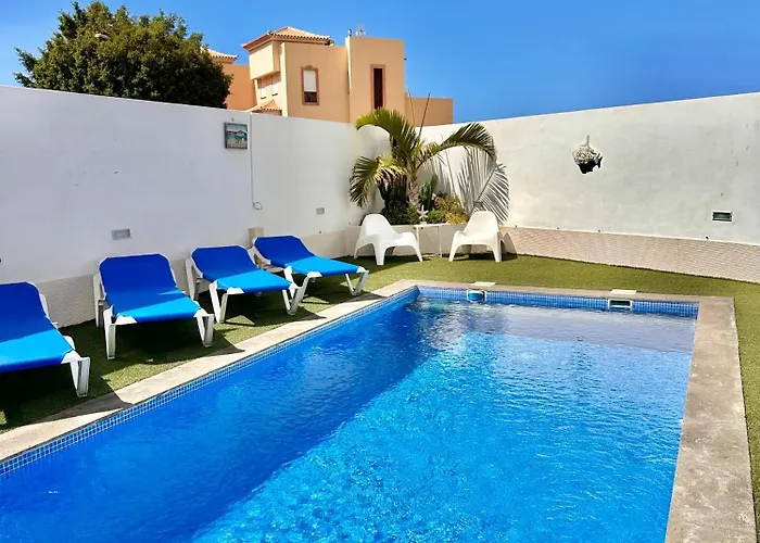 El Mar House & Private Heated Pool Appartement