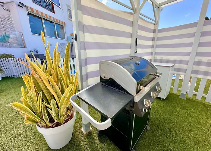 El Mar House & Private Heated Pool *