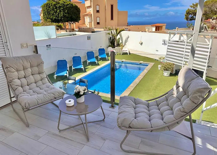 El Mar House & Private Heated Pool