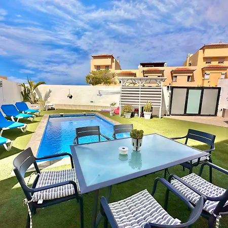 El Mar House & Private Heated Pool * Адехе