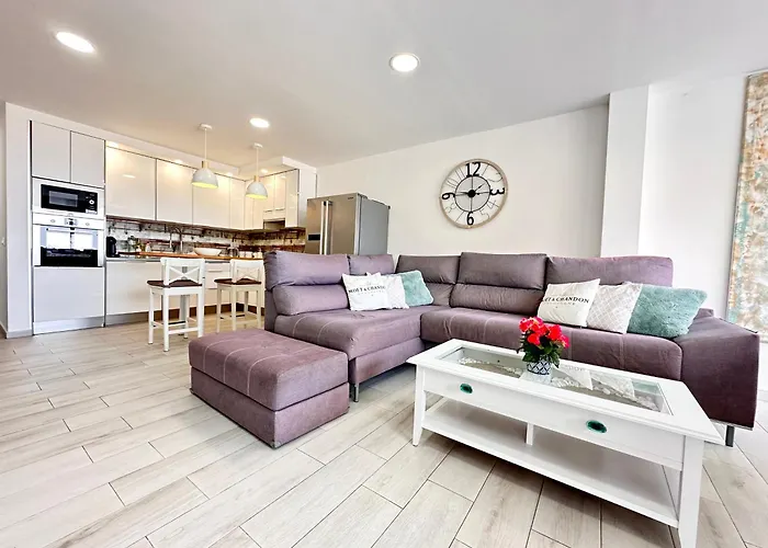 El Mar House & Private Heated Pool 아파트