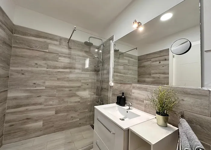 El Mar House & Private Heated Pool * Адехе