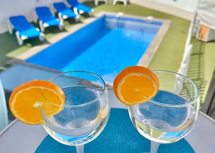 Апартаменты El Mar House & Private Heated Pool Адехе