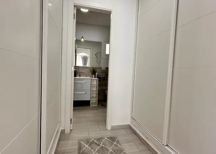 El Mar House & Private Heated Pool *