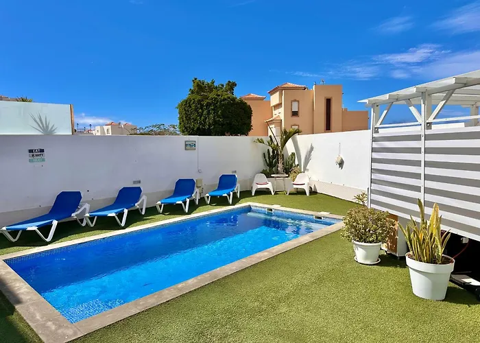 El Mar House & Private Heated Pool Апартаменты